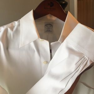 Brooks Brothers Men’s dress shirt